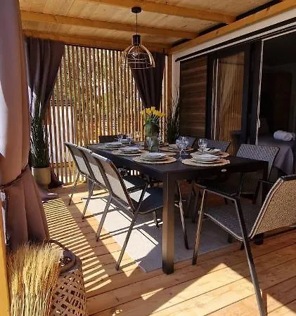 Campsite Mobile K - De Lux Biograd Na Moru